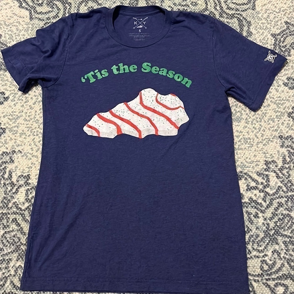 Shop Local Kentucky Tis the Season Christmas Tree Cake Graphic T-shirt Size S